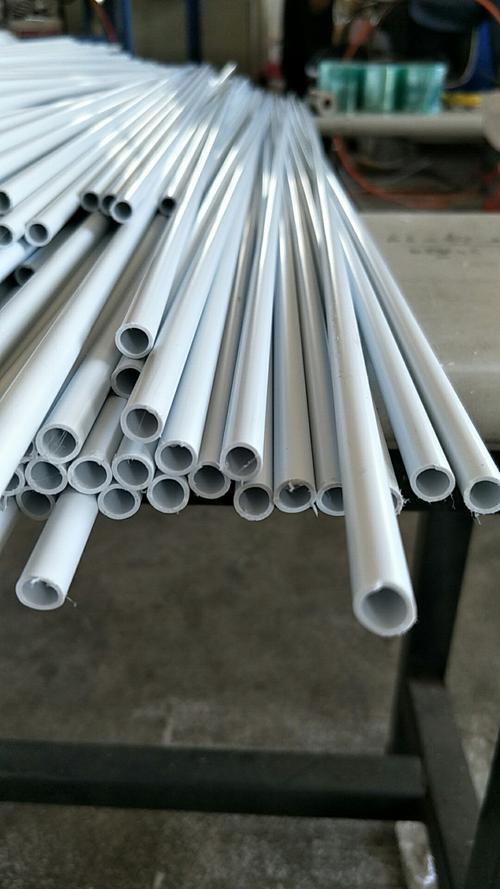 厂家大量定制塑料管pvc硬管塑料管材多规格pvc塑料管批发